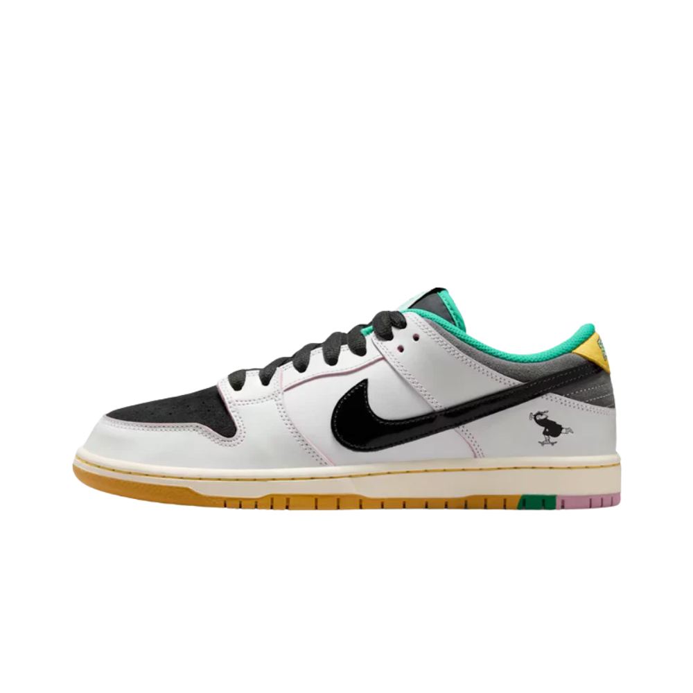 Nike SB Dunk Low CSEF