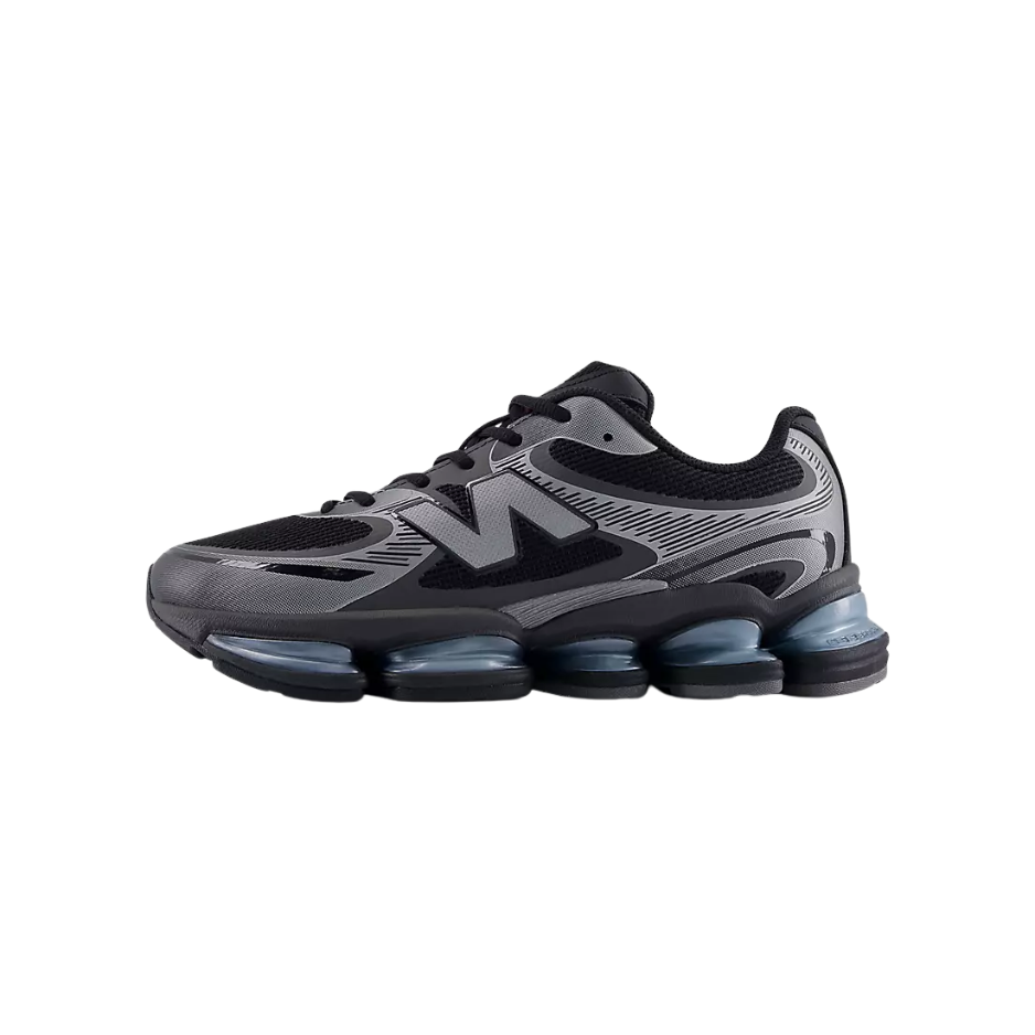 Black and gray sneaker with blue air囊s on a white background